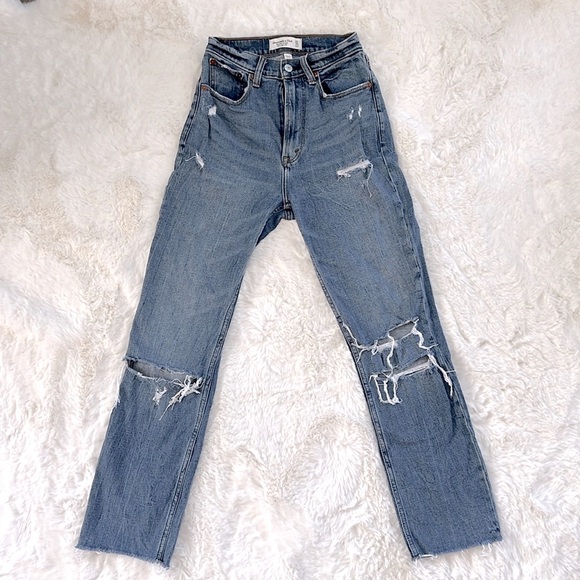 Ankle straight leg Jean | high rise | Abercrombie and Fitch | size 24 - Picture 1 of 3